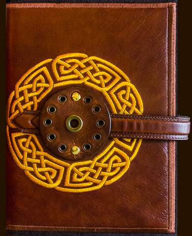 CELTIC MEDALLION - Thought Wraps